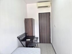 Emerald Park (D3), Condominium #589388271